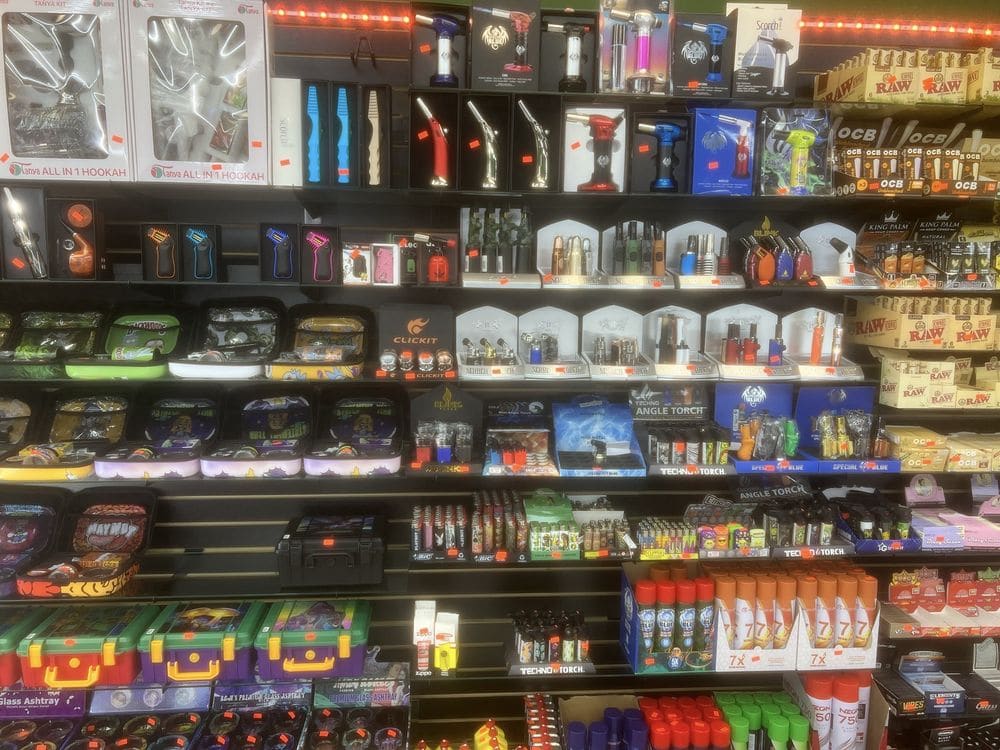 amaru's vape shop AMIR VAPE - Updated May 2026 - 16 Photos - 5735 Portsmouth Blvd,  Portsmouth, Virginia - Tobacco Shops - Phone Number
